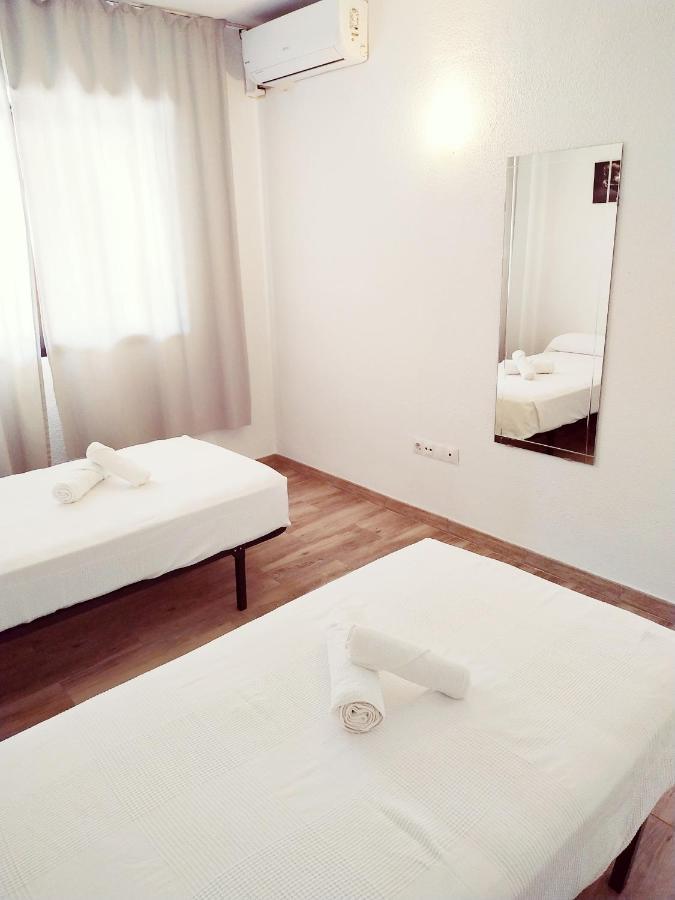 פואנגירולה Apartamento Ronda 4 - Los Boliches מראה חיצוני תמונה