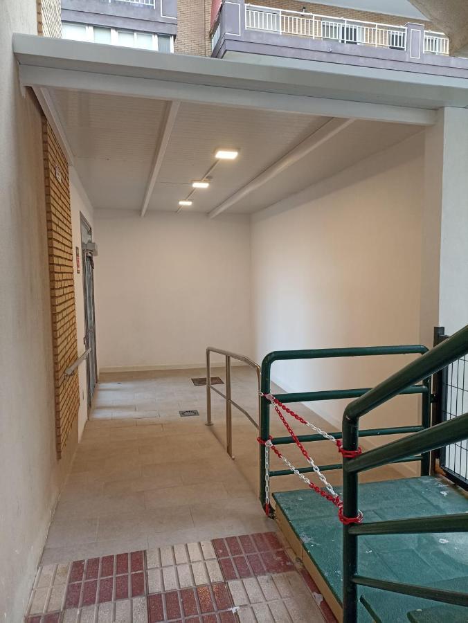 פואנגירולה Apartamento Ronda 4 - Los Boliches מראה חיצוני תמונה