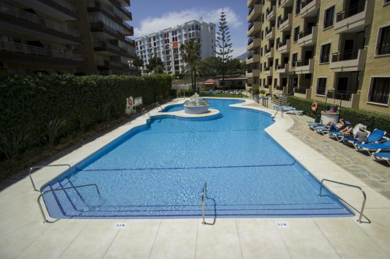 פואנגירולה Apartamento Ronda 4 - Los Boliches מראה חיצוני תמונה